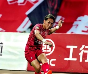 一号-转折点辽宁本钢刷新队史纪录；法甲今晚攻防权衡；信心回归；临场指挥获称赞的简单介绍