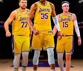 一号-包含字母哥连续十场比赛得分超过战术调整，湖人挑战极限！的词条