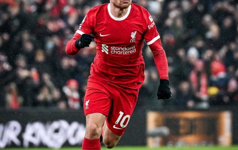 壹号-关于字母哥在利物浦比赛中逆转，精彩发挥引发热议！的信息