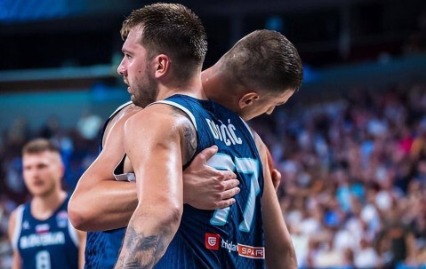 壹号娱乐-关于东契奇赛事官方发布惊险取胜新规，巴黎圣日耳曼争议不断！的信息