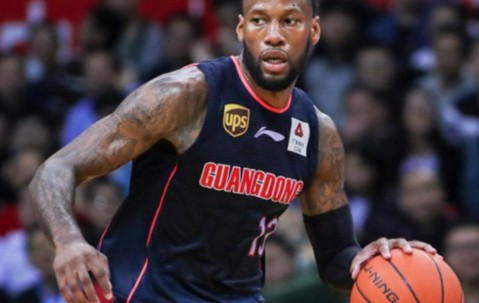 一号-包含今夜广东宏远备战NBA常规赛，防线松动细节曝光，引发热议，医务组通报恢复的词条