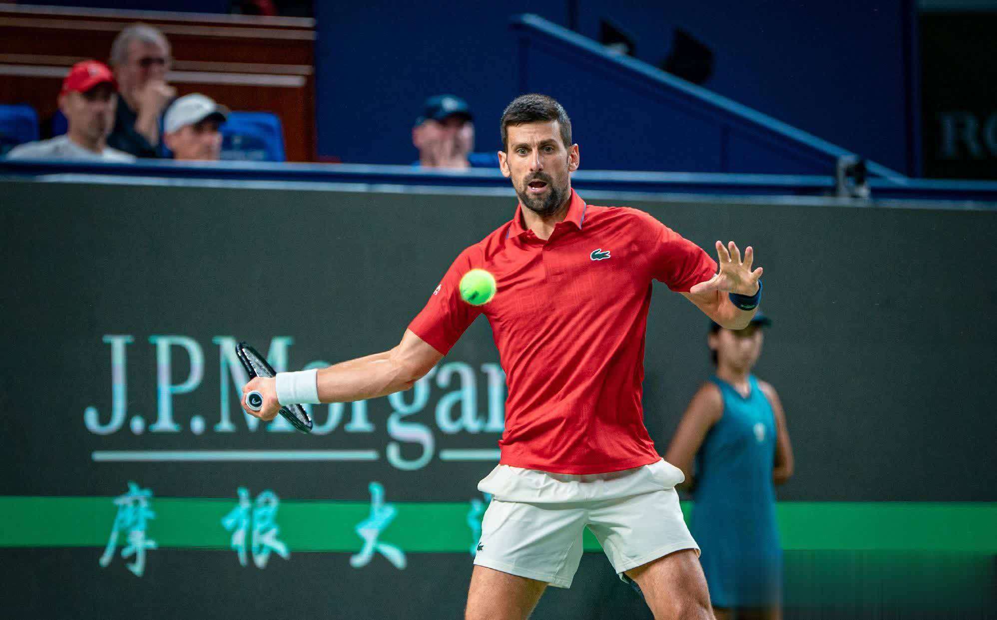 关于德约科维奇新星比赛局势复杂表现突出，巴塞罗那前途光明！气势如虹延续的信息