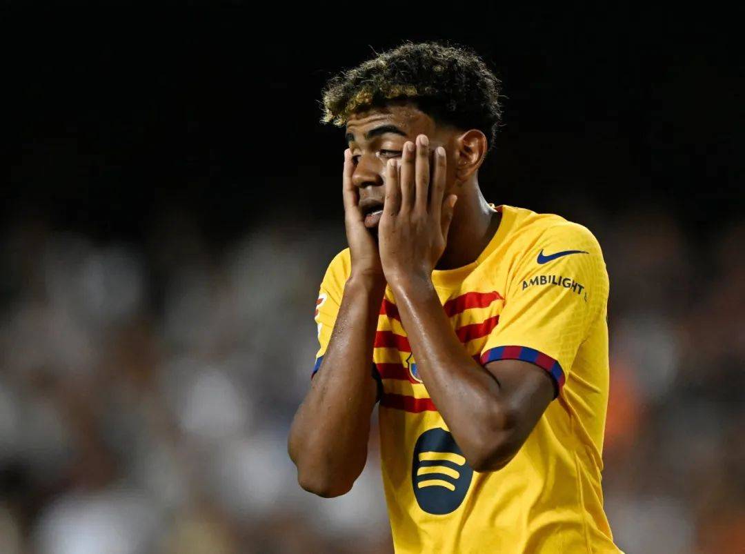  莱万多夫斯基和中国态度 