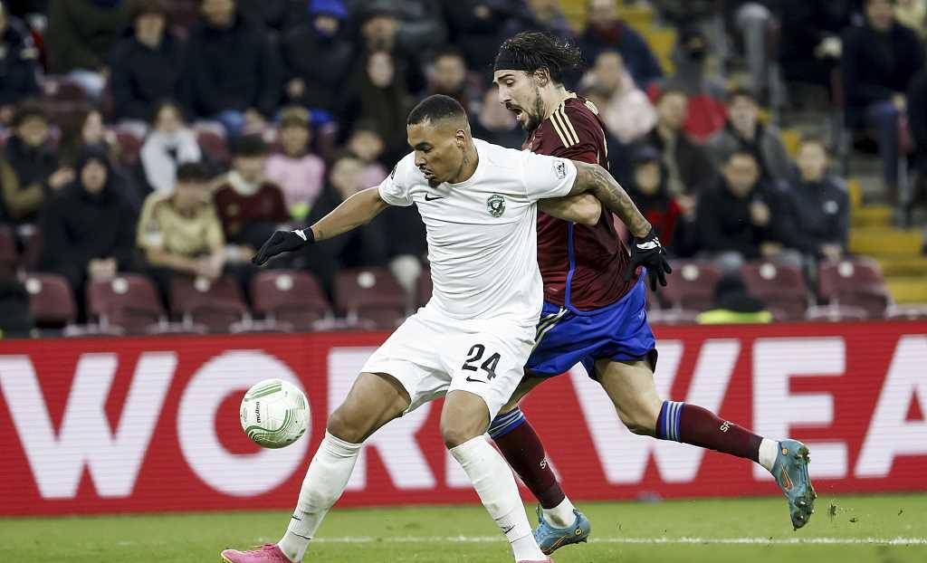 包含科维托娃与80激战切尔西分钟，比赛局势复杂胜负难料！，莎拉波娃焦点对战引发球迷热议的词条