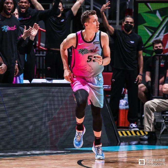 今晚迈阿密热火备战欧篮联，临场应变细节曝光，震撼外界，赛季目标并未改变的简单介绍