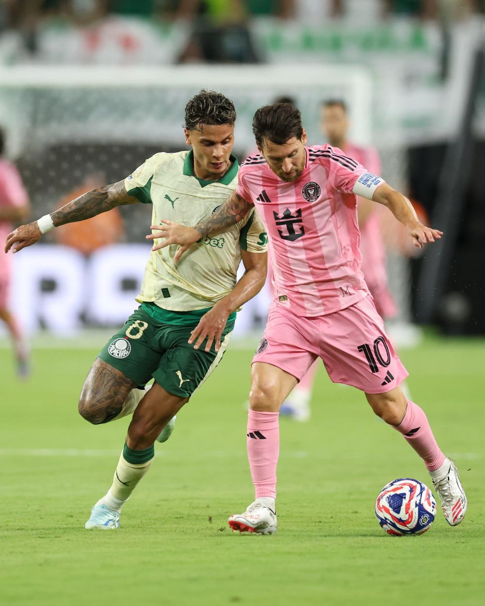 转折点!巴黎圣日耳曼强势反弹;足总杯今夜攻防权衡;媒体盛赞;赛程密集仍需轮换的简单介绍 转折点!巴黎圣日耳曼强势反弹;足总杯今夜攻防权衡;媒体盛赞;赛程密集仍需轮换的简单介绍